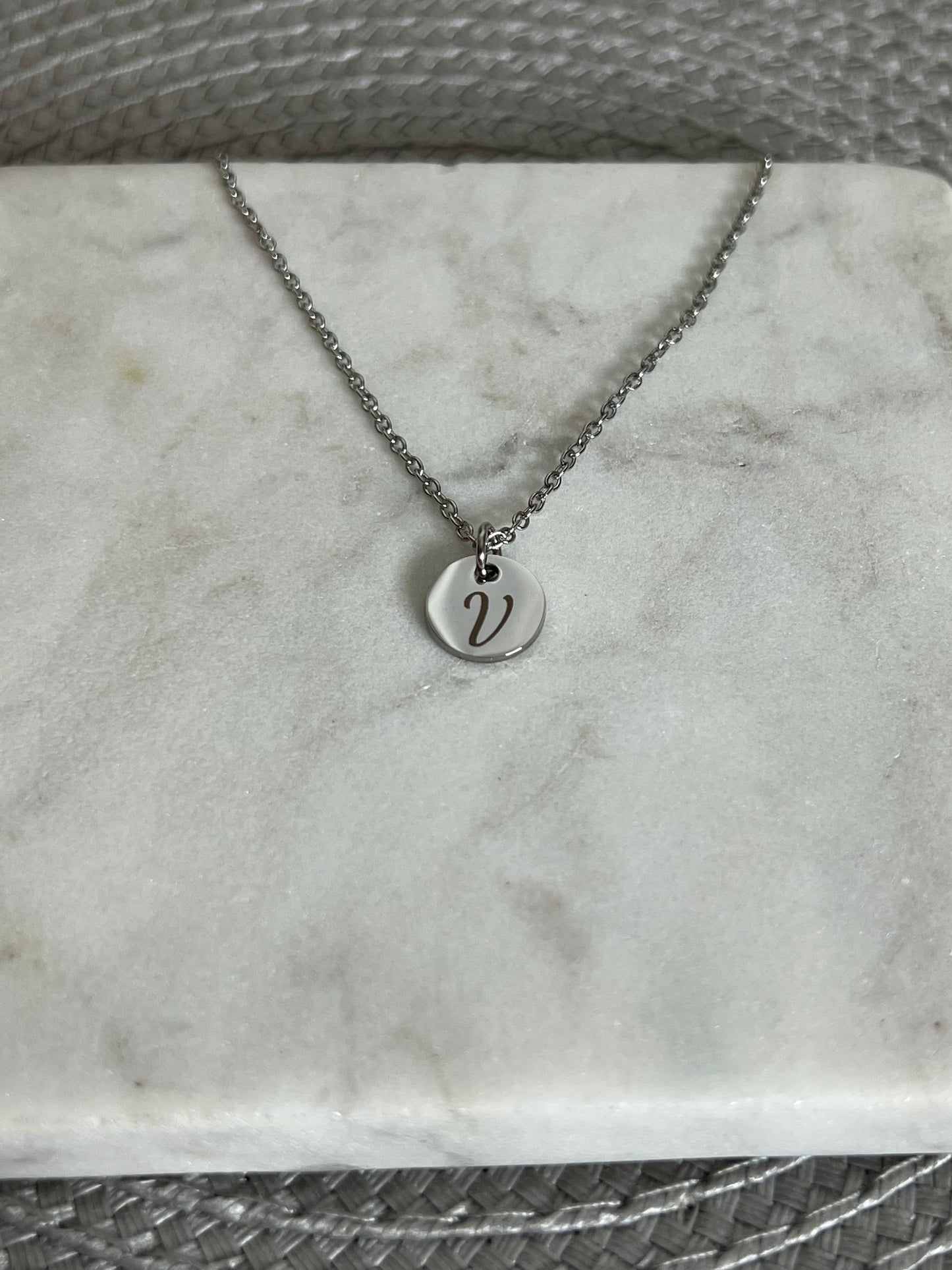 Round initial necklace