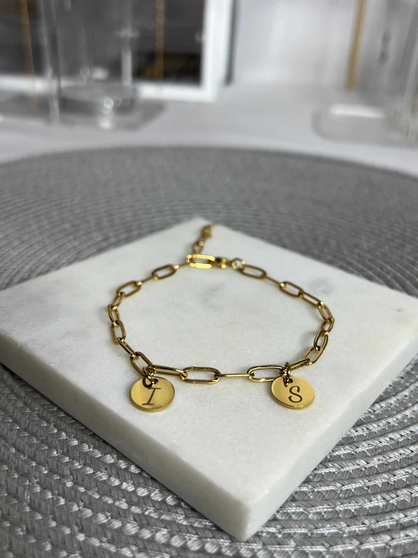 Paper clip customizable bracelet