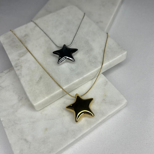 Big star necklace